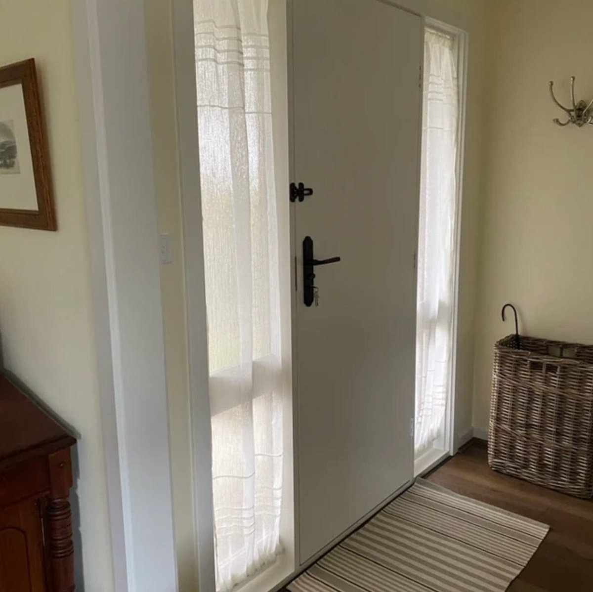Daresbury Sheer Ivory Linen Door Curtain - Linen and Letters