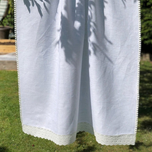 Styal White Linen Lace Cafe Curtain - Linen and Letters