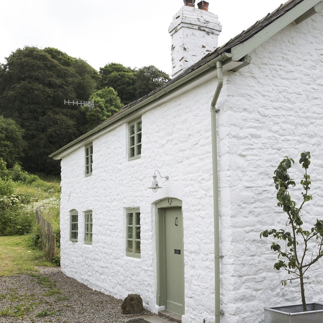 Welsh Country Cottage Inspiration at its Best - Linen and Letters