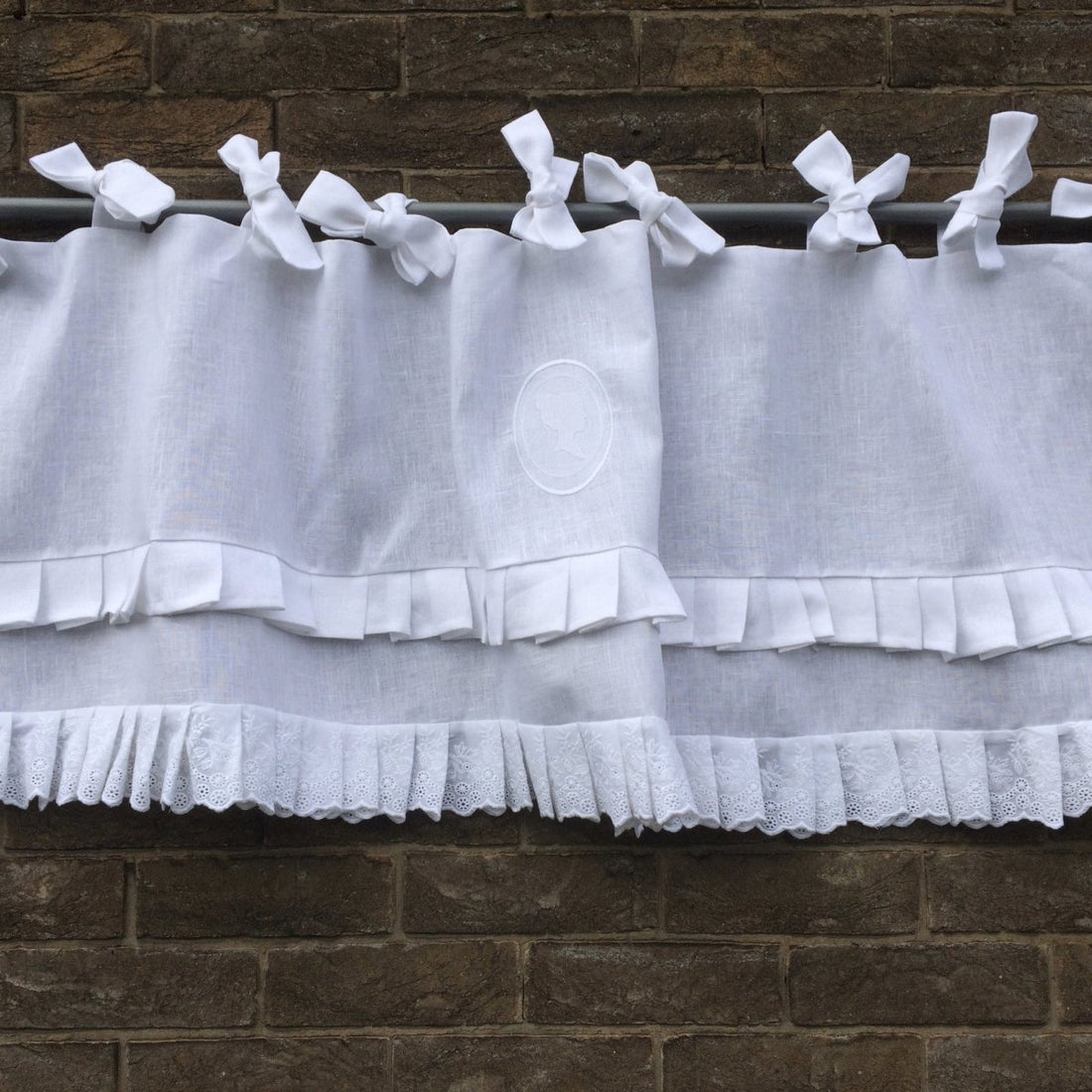 Who's into Ruffle Window Curtains? - Linen and Letters