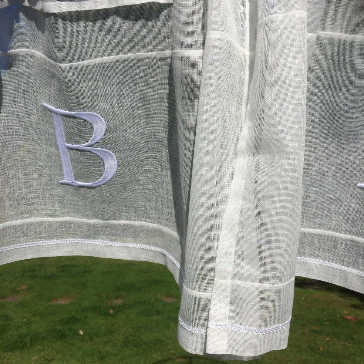 BATH Embroidered Cafe Curtains x 4 Set - Linen and Letters