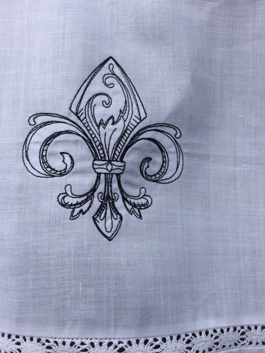 Bewsey Vintage Fleur de Lis Linen Tie Up Curtain - Linen and Letters