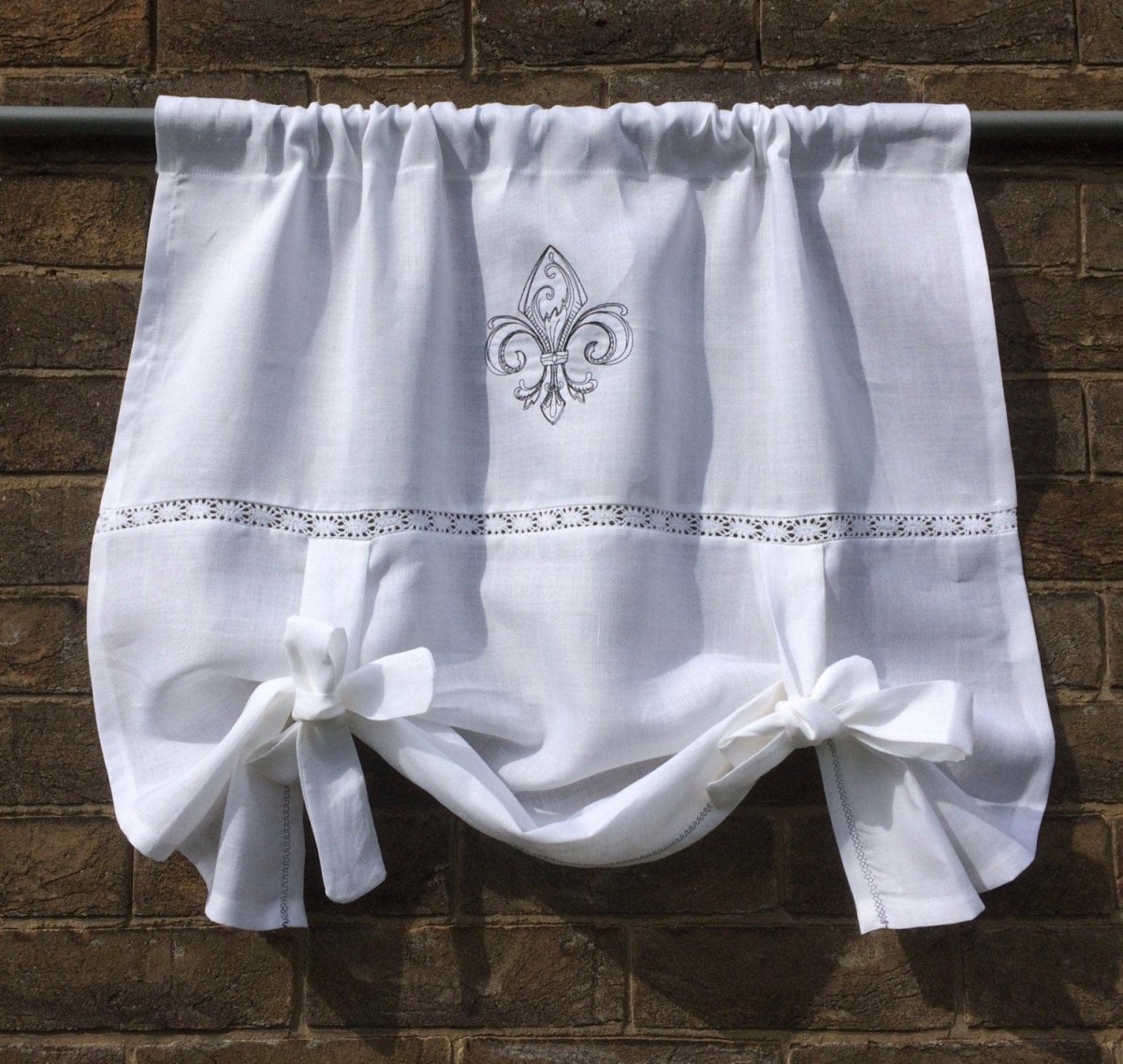 Bewsey Vintage Fleur de Lis Linen Tie Up Curtain - Linen and Letters
