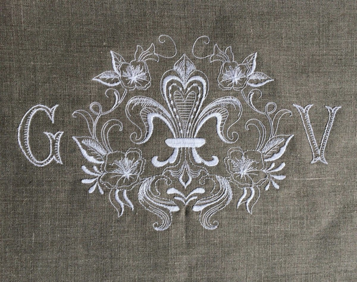 Fleur de Lis Table Runner or Topper - Linen and Letters