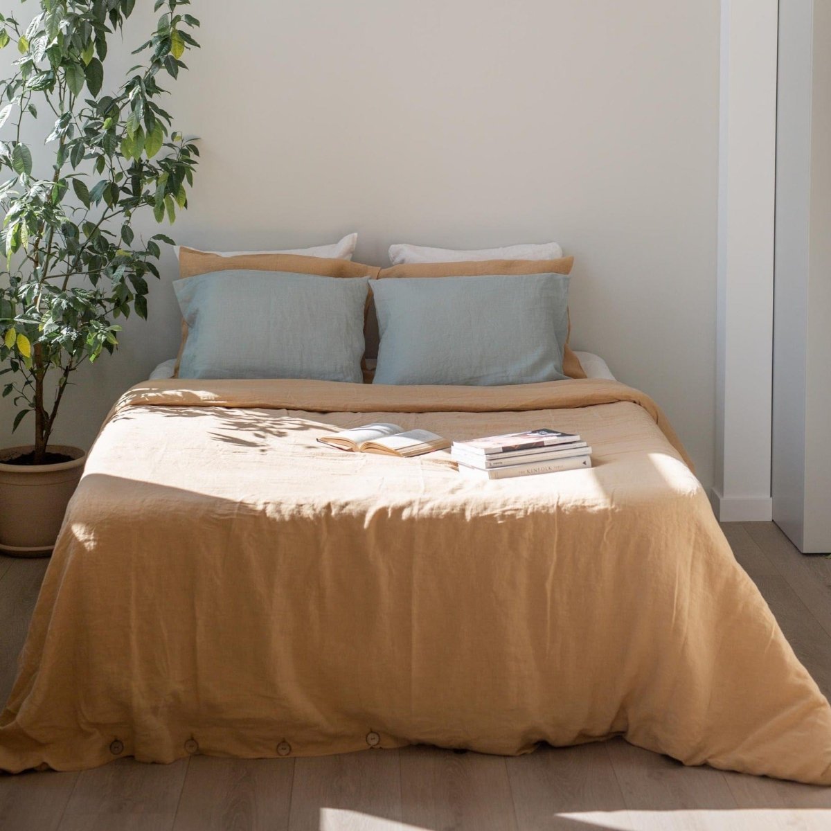 Golden Ochre 100% Linen Bedding Set - Duvet Cover + Pillowcase(s) - Linen and Letters