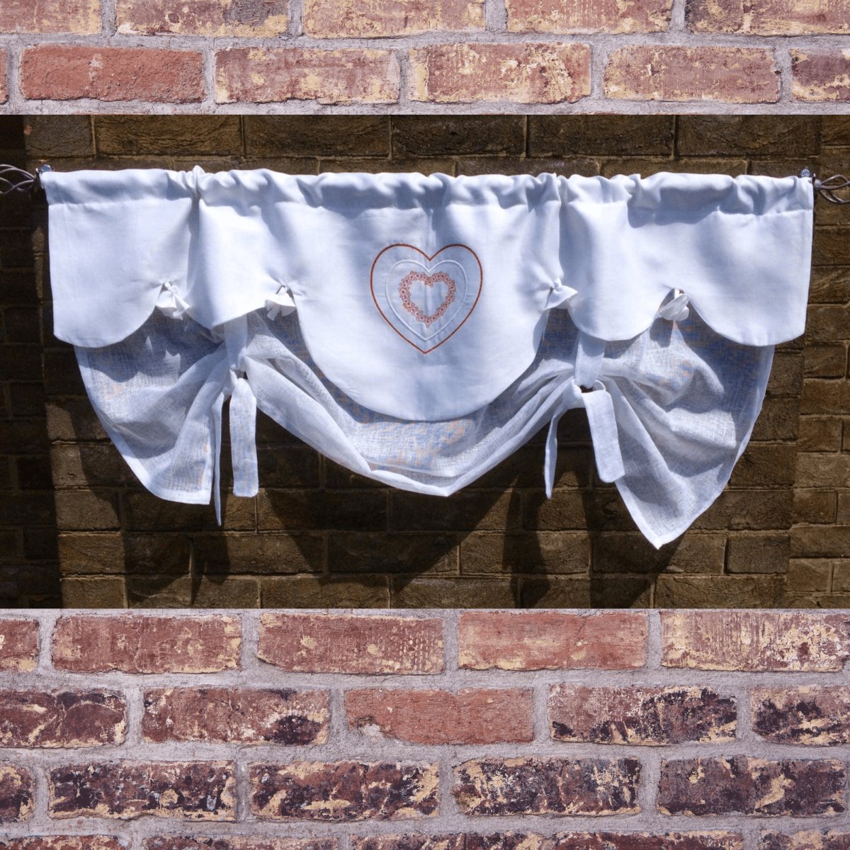 Heart Tie Up Valance - Linen and Letters