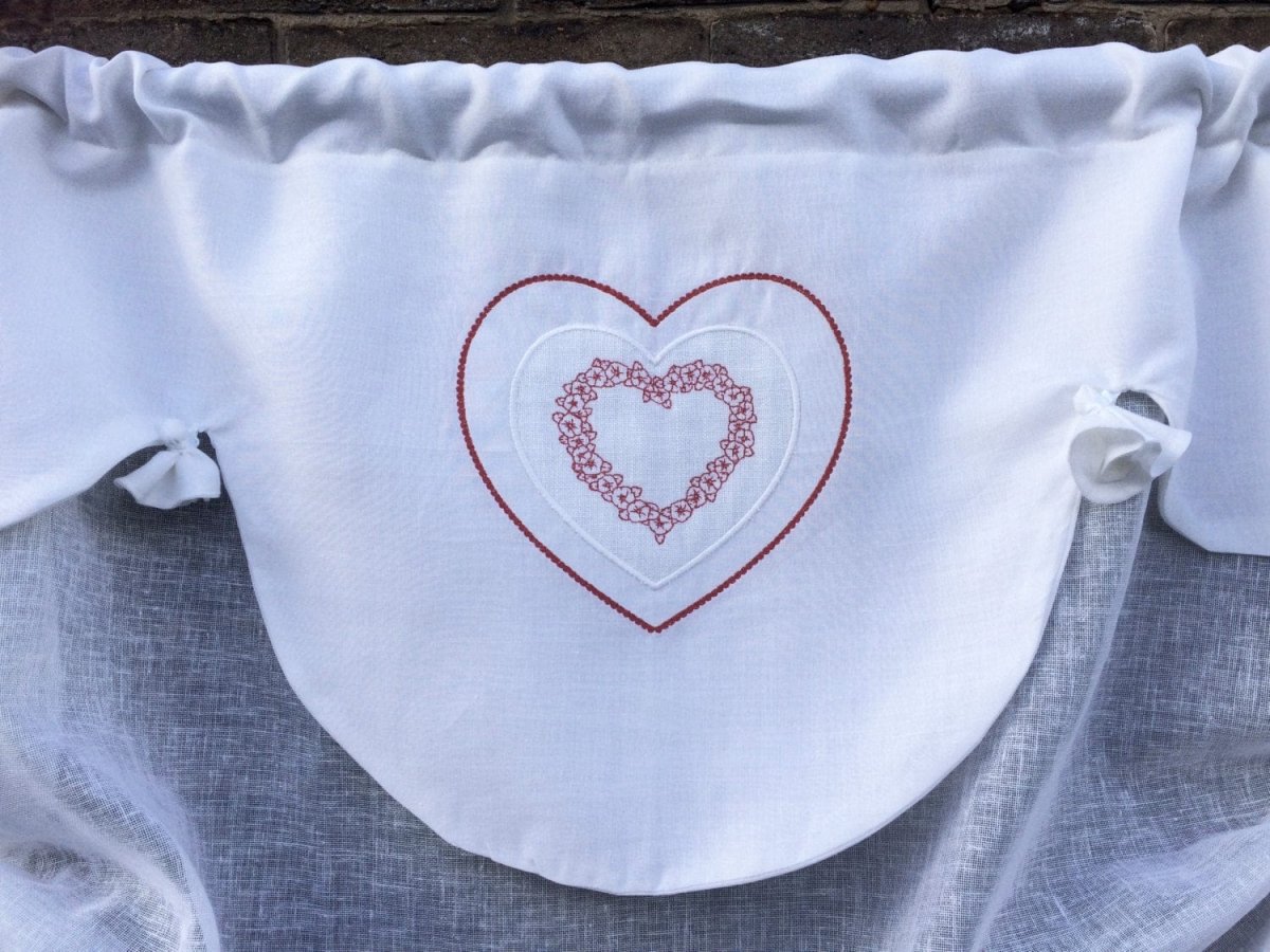 Heart Tie Up Valance - Linen and Letters