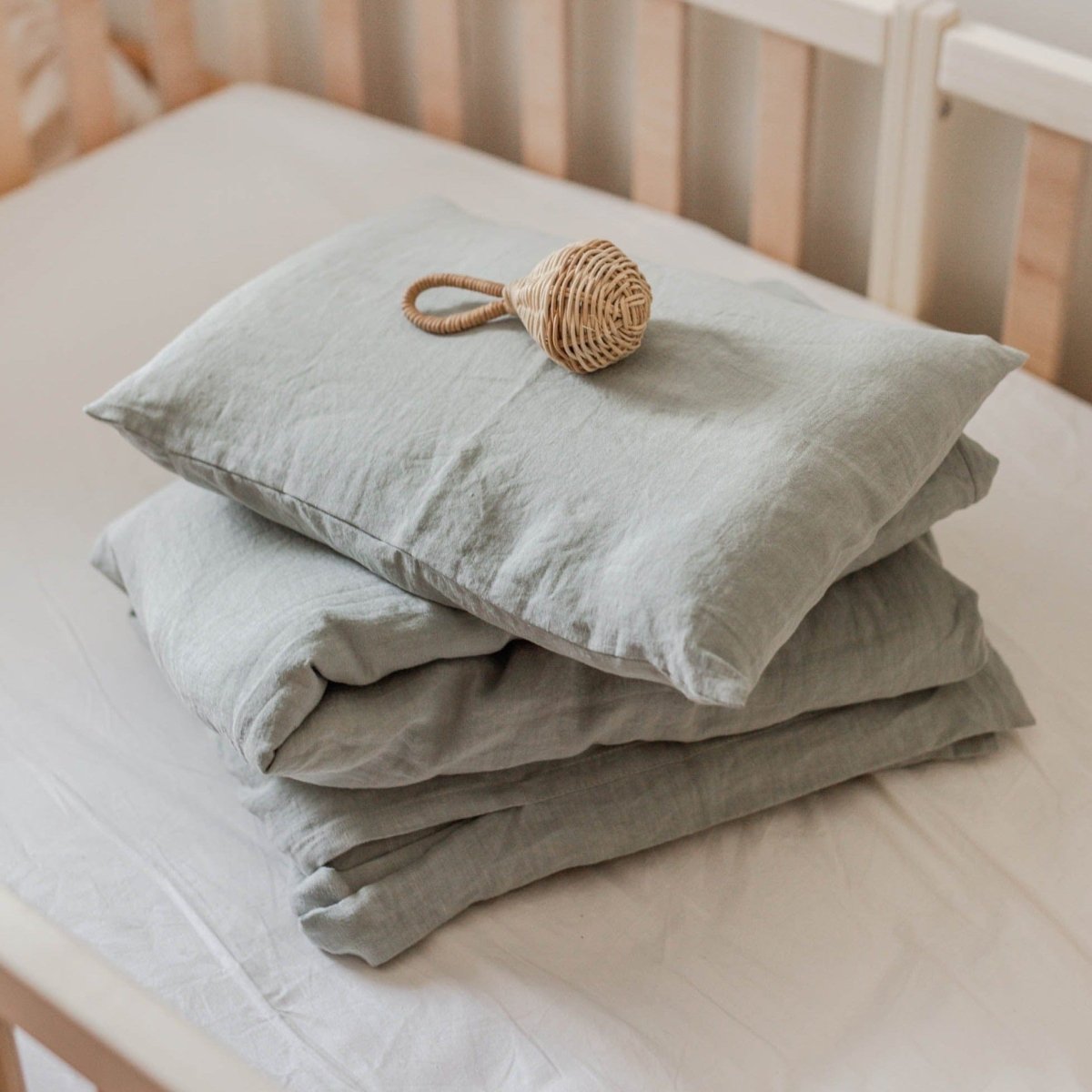 Linen Baby Bedding Set- Duvet Cover and Pillowcase - Linen and Letters