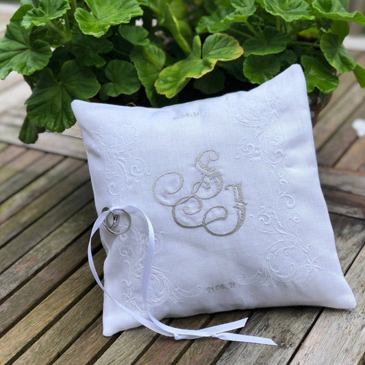 Ring bearer's Pillow Embroidered Monogram - Linen and Letters